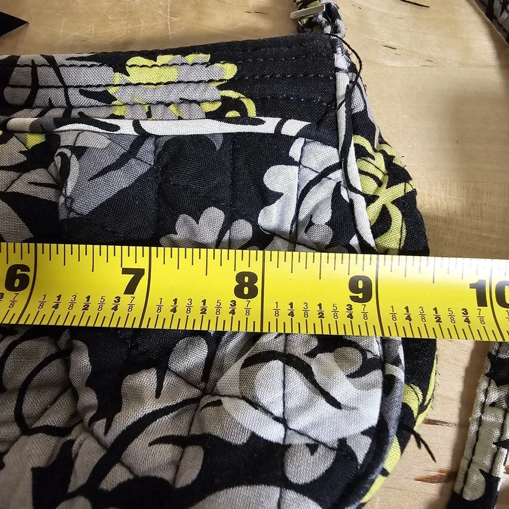 Vera Bradley Retired Baroque Frannie Style Crossbody Purse Shoulder Bag‎